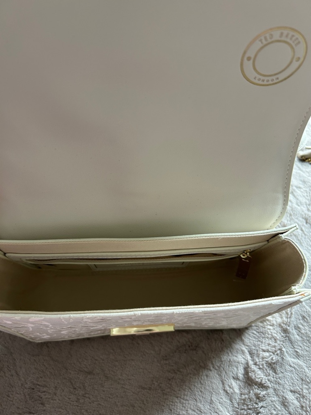 Ted Baker Cream Floral Embroidered Crossbody with Gold Hardware - Picture 4 of 4